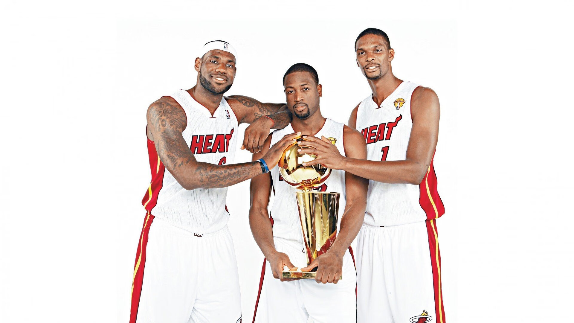 凯恩赛后谦逊发言登热搜,广厦男篮横扫金州勇士引发热议